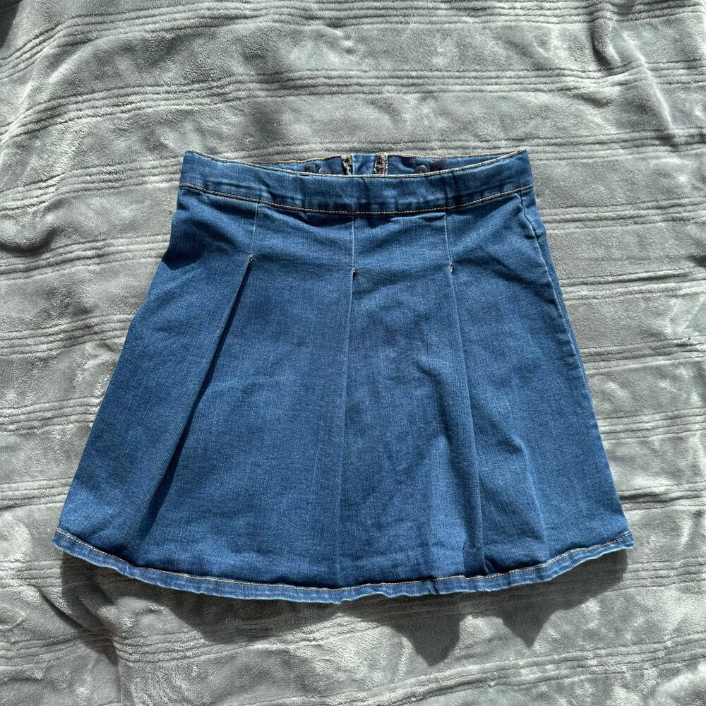 Art Class Girls Cotton Blend Denim Pleated Skirt Adjustable Waist XL 14/16 - Picture 2 of 9